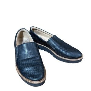 Naturalizer Black Perforated Slip-On Loafers Breathable Durable Cushioned 7.5